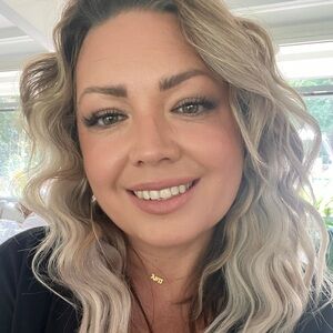 Meet your Posher, Bettina